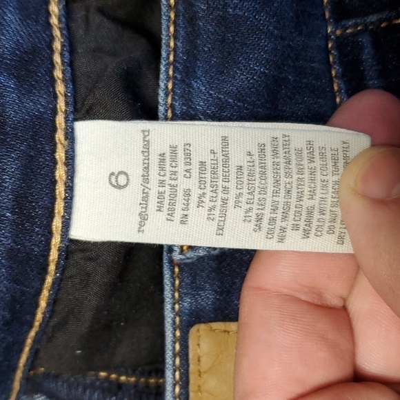 AMERICAN Eagle dark wash size 6 stretch skinny jeans - Picture 8 of 8